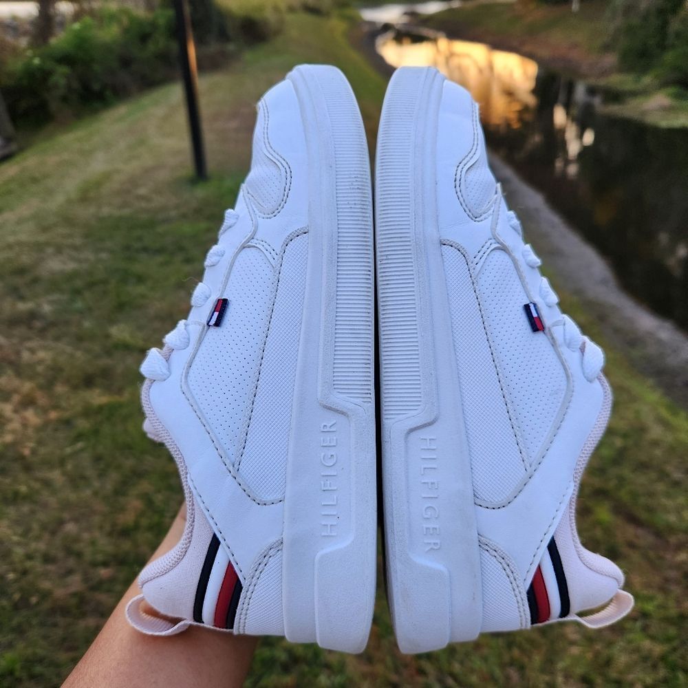 Authentic Tommy Hilfiger Low Court White/Pink Sneakers Leather Kids Shoes Size 3 - Picture 4 of 13
